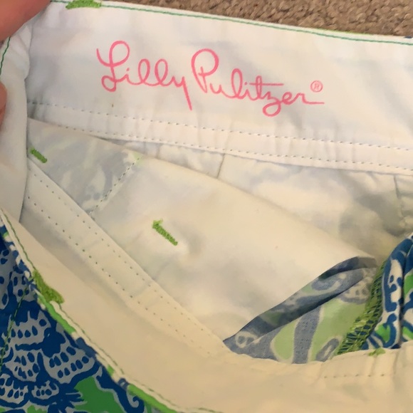 Lilly Pulitzer The Callahan Limeade Print Shorts Women’s Size 00 - Picture 3 of 8